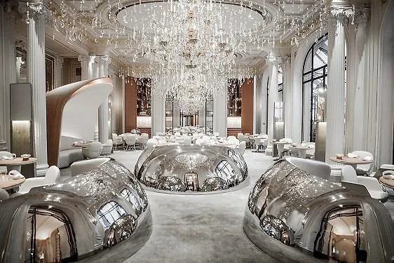 Hôtel Plaza Athénée - Dorchester Collection París Hotel