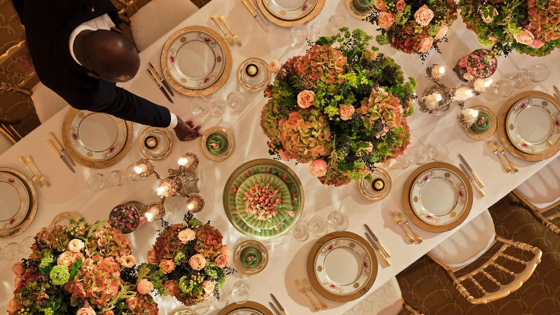 Hotel Plaza Athenee - Dorchester Collection Paříž
