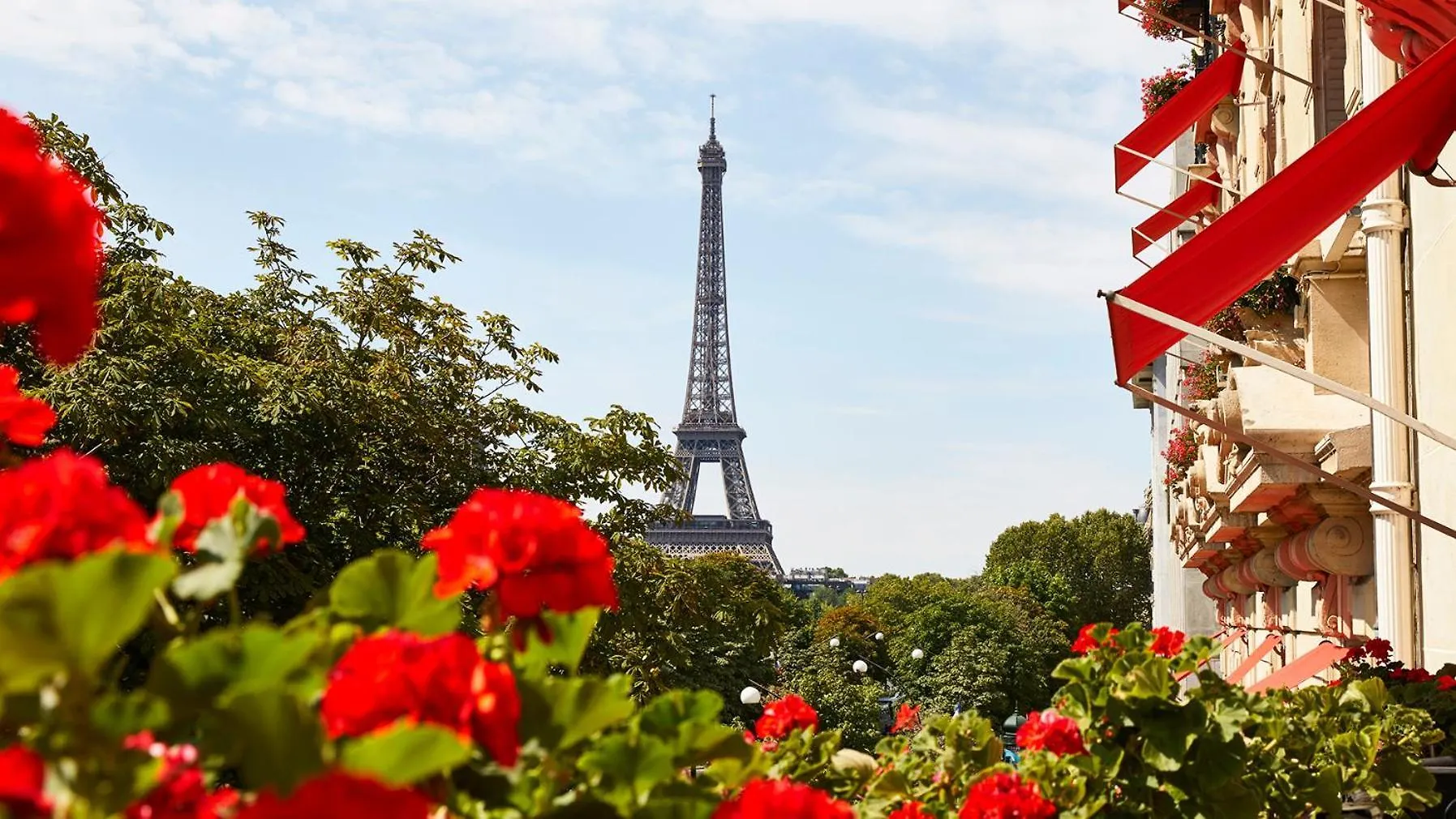 Hôtel Plaza Athénée - Dorchester Collection París
