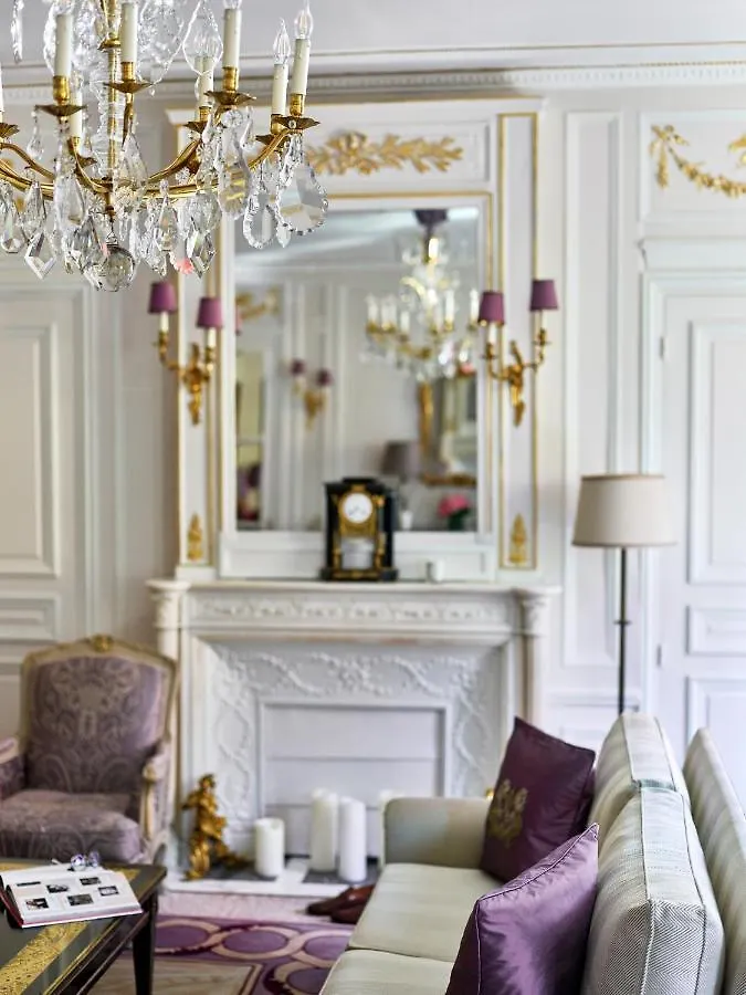 Hotel Plaza Athenee - Dorchester Collection Paříž Francie